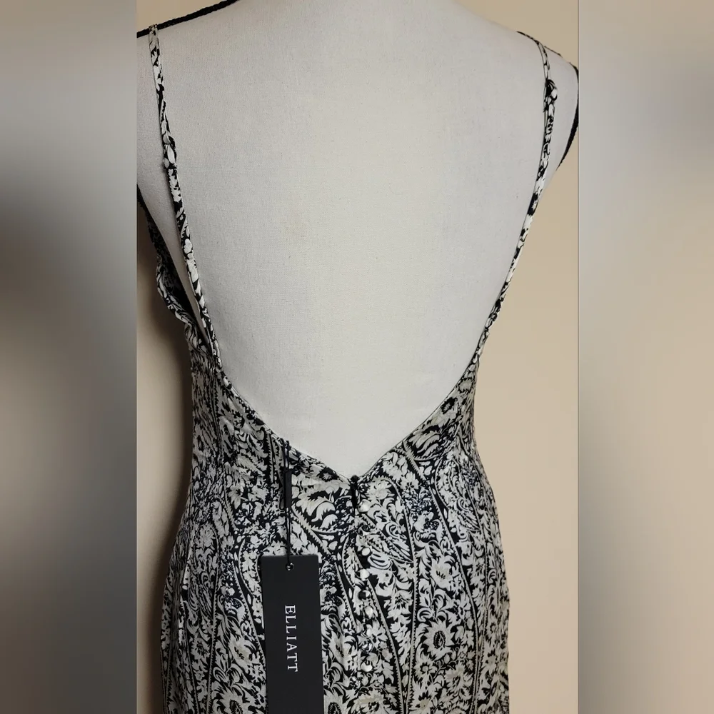 NWT Elliatt Autonomy Maxi Dress - Picture 8 of 9